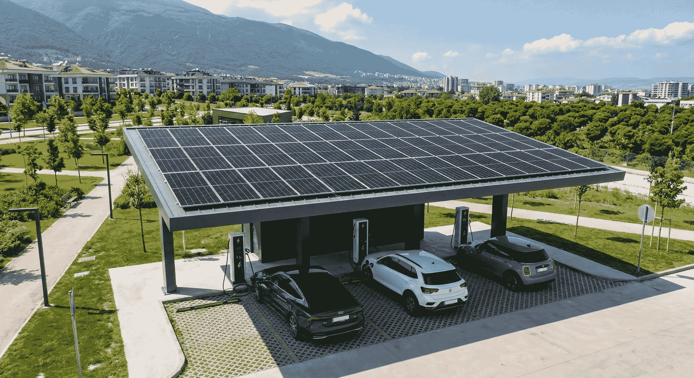 Güneş Enerjili Araç Şarj İstasyonu